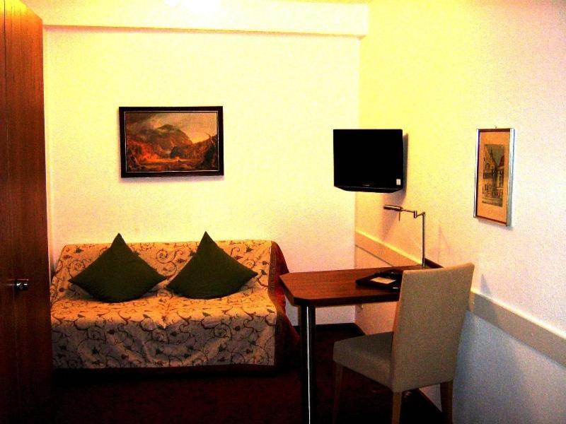 Hotel Restaurant Baeren Freudenstadt Habitación foto
